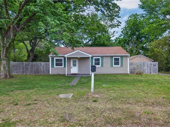 237 Beacon Rd, Portsmouth, VA 23702