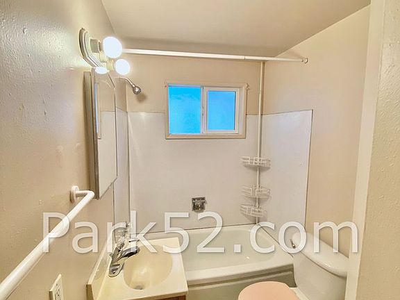 3rd image of 6402 S Fawcett Ave
