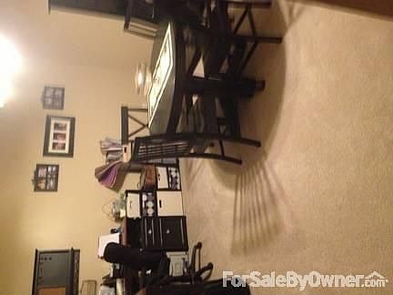 Formal dining or den
						:
						Large space for dining or office