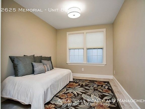 5th image of 12625 Memorial Dr APT 80