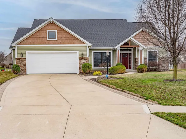 14809 Blue Reef Dr, Fort Wayne, IN 46814