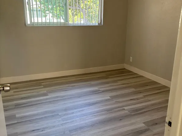 434 N Bedford St #6, La Habra, CA 90631