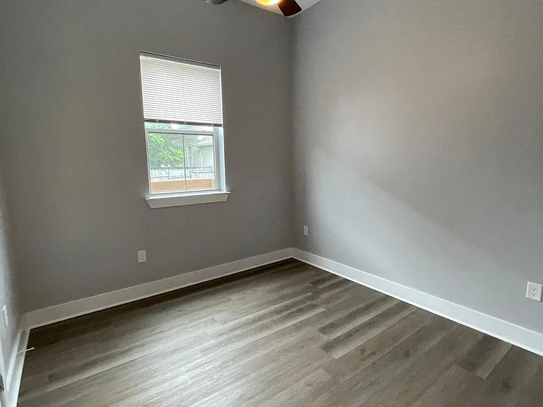 1821 Fern St #B — Photo 12
