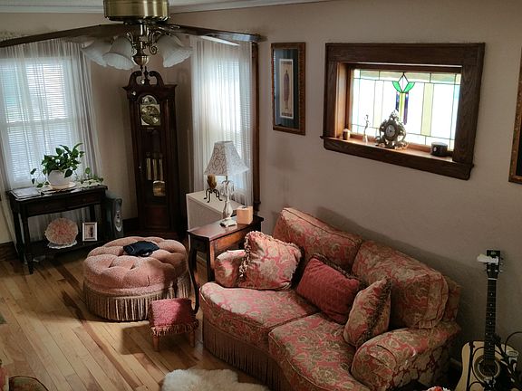 4th image of 179 Brighton Ave