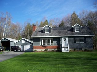 140 Snow Pond Rd, Oakland, ME 04963
