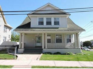 311 Bronx Ave, Bridgeport, CT 06606