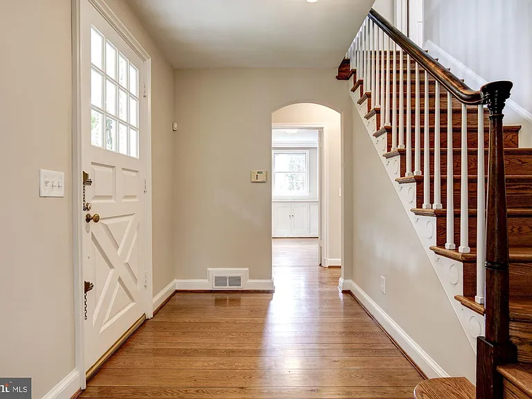 5013 Brookdale Rd — Photo 6