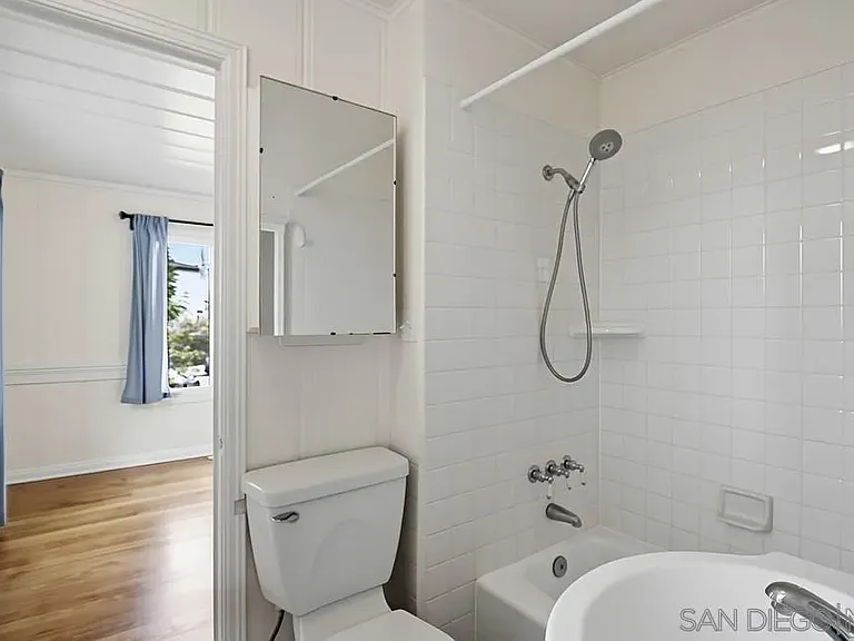 741 Arenas St — Photo 25