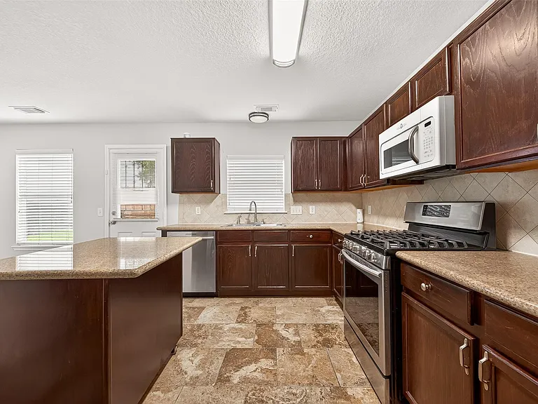 15007 Sugar Sands Dr — Photo 19