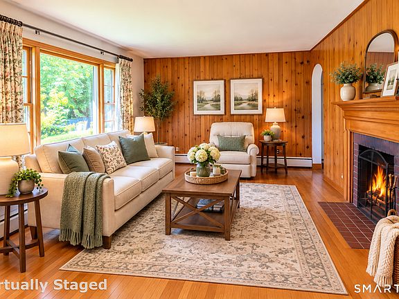 3rd image of 374 Moss Farms Road