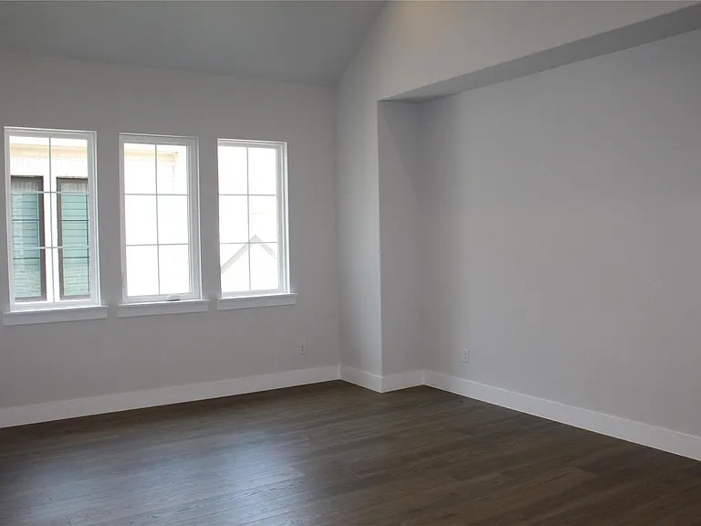 12032 Dahlia Bay Dr — Photo 16