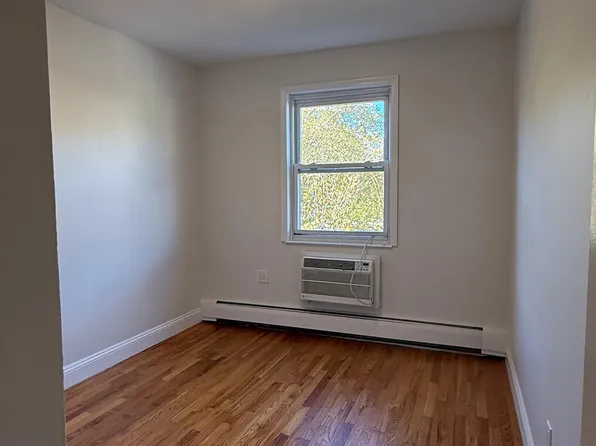 150-60 71st Avenue image 14 of 22