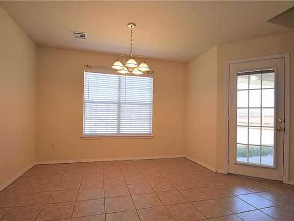 3rd image of 2316 SW 16th St