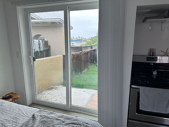 3140B looking out to yard