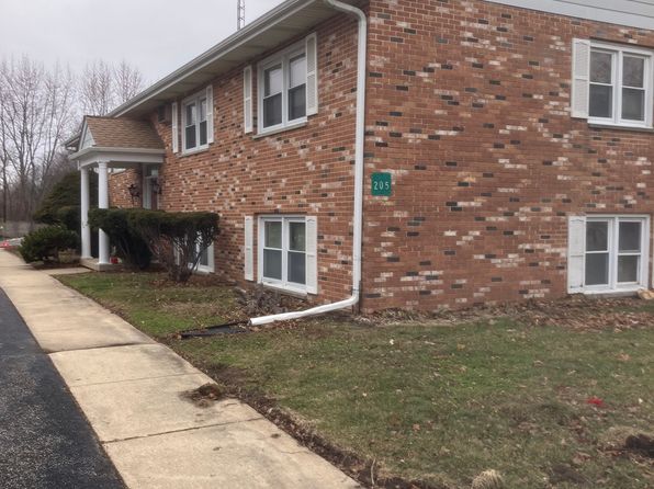 205 S Shabbona Rd #DD