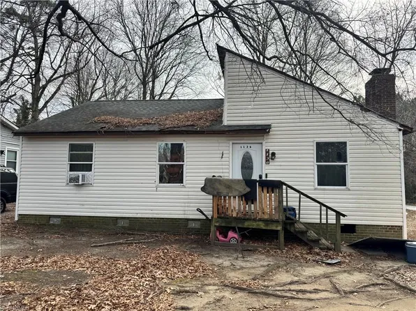 1136 Montlieu Ave, High Point, NC 27262