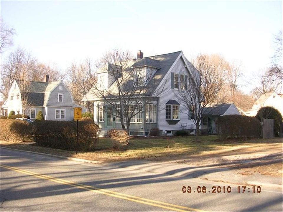 74 Walcott Ave, East Walpole, MA 02032 Zillow