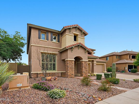 2nd image of 40207 N Hickok Trl