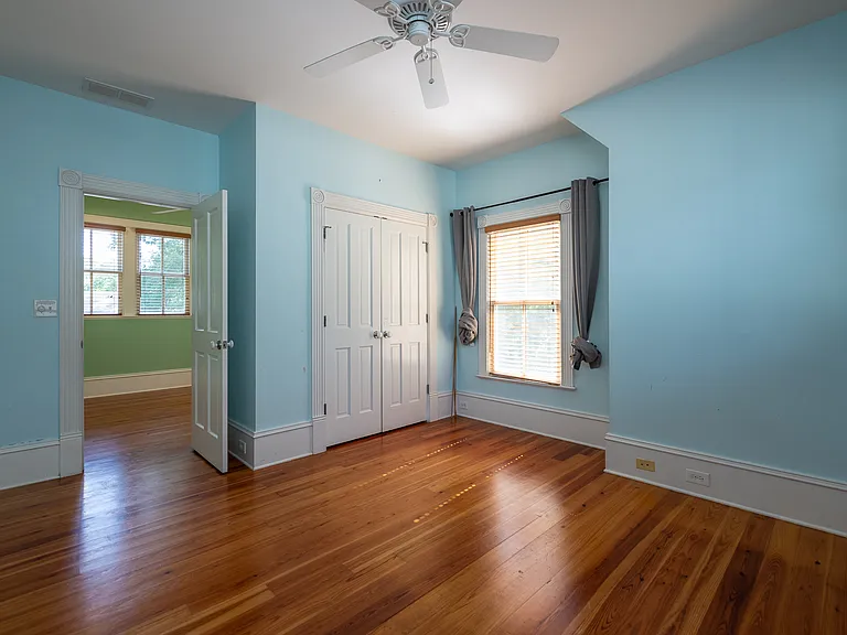 765 Woodland Ave SE — Photo 45