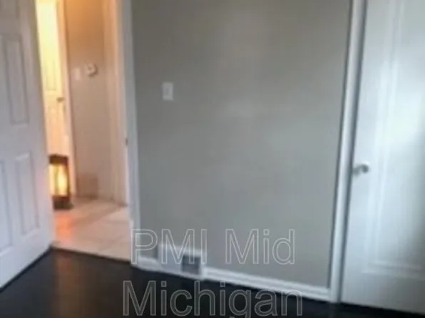 7426 Abington Ave, Detroit, MI 48228