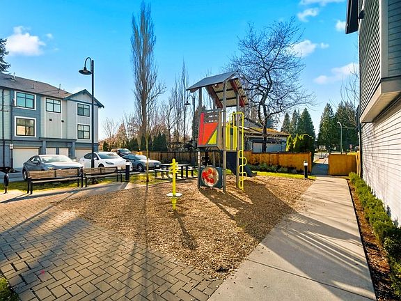 4th image of 2267 McKenzie Rd #701