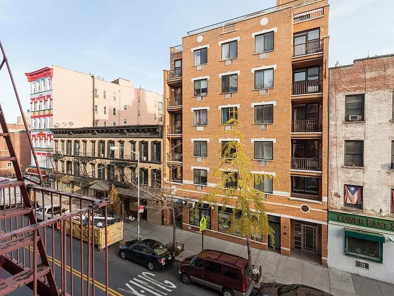 42 Avenue B #5 — Photo 12