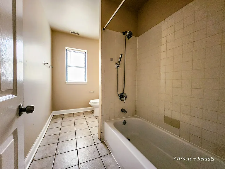 4840 W Adams St #S2 — Photo 5