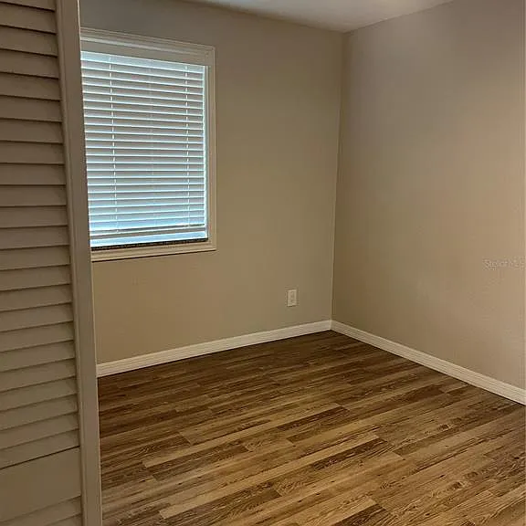 528 Golden Raintree Pl — Photo 16