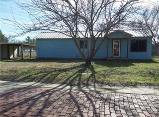 607 E Elm St, Dublin, TX 76446