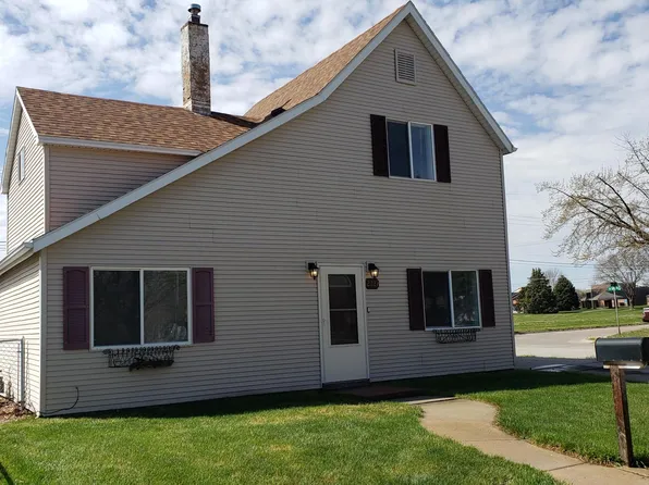 2327 W 10th St, Grand Island, NE 68803