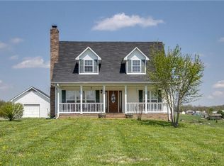 571 Governor Hall Rd, Castalian Springs, TN 37031