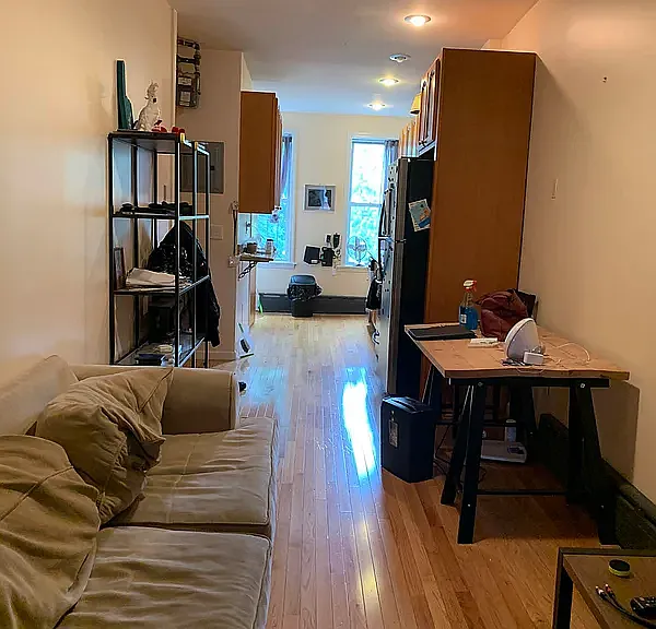 392 12th St #3R — Photo 11