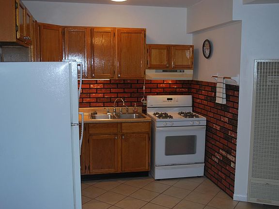 2nd image of 8419 Archer Ave #1