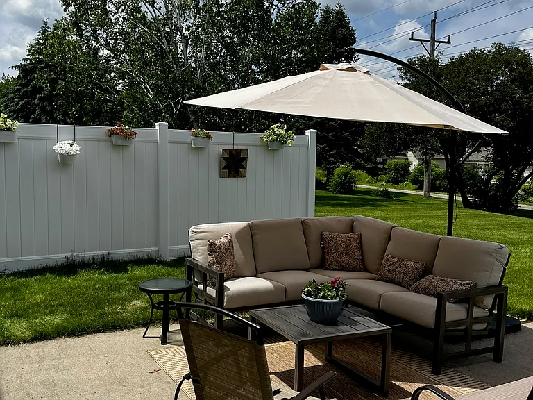 S79W17090 Pamela Ct — Photo 16