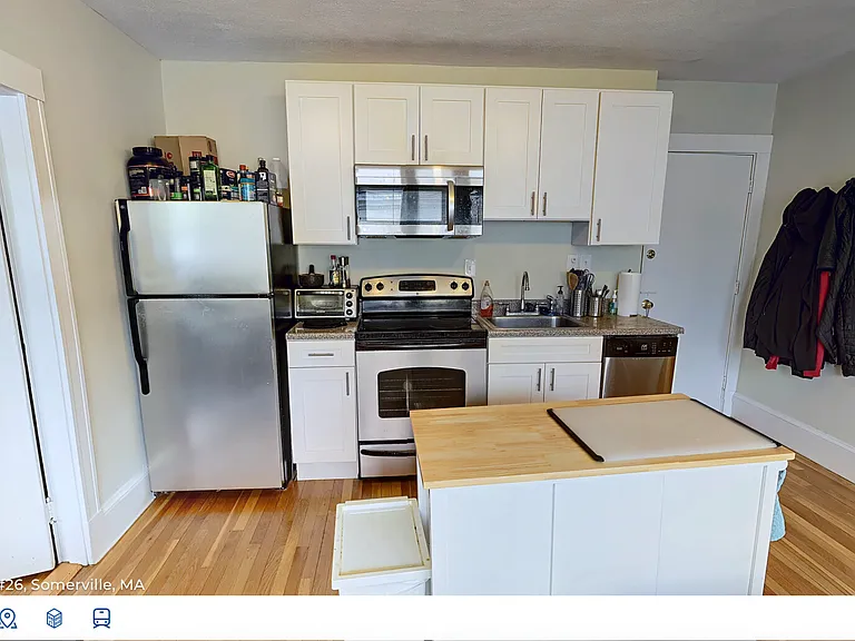 402 Highland Ave #26 — Photo 2