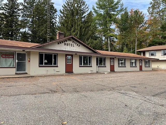 1431 US Highway 51 N — Photo 1