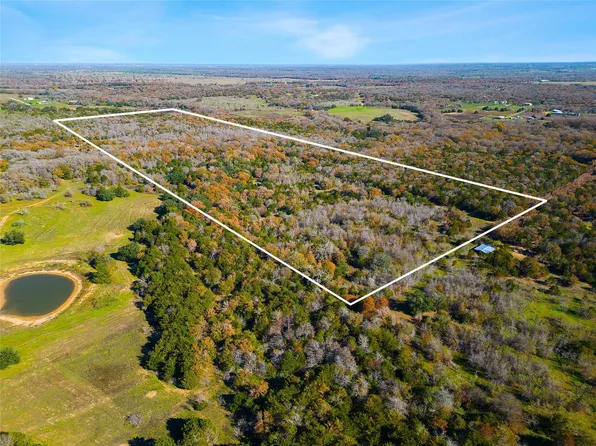 272 Deadwood Rd, Cedar Creek, TX 78612