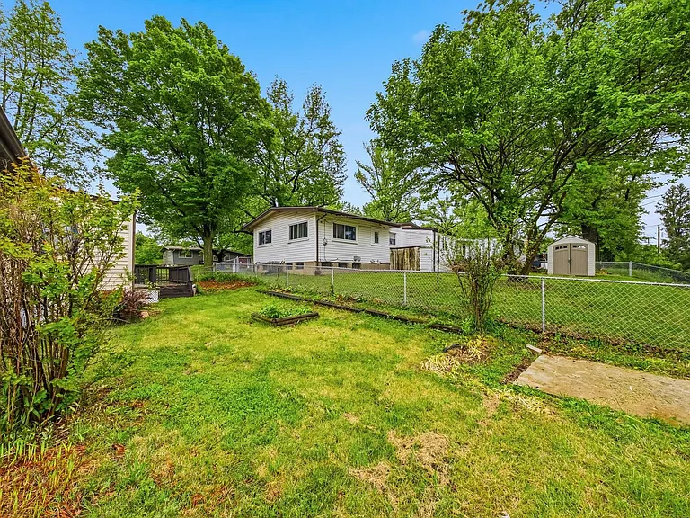 3034 Forge Dr — Photo 35
