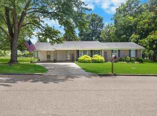 1273 Wind Crest Dr, Union City, TN 38261