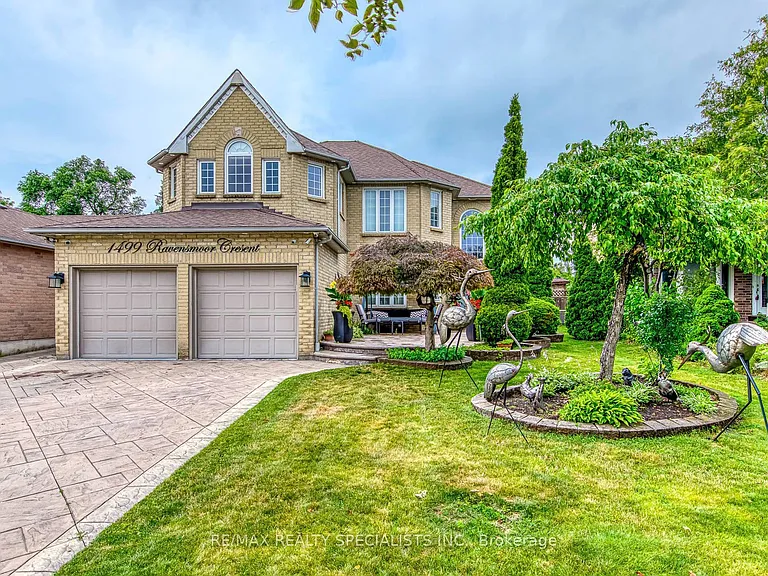 1499 Ravensmoor Cres — Photo 3