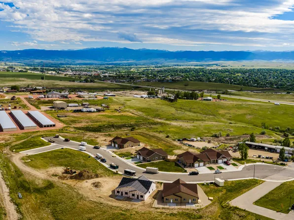 608 Valley View Dr, Sheridan, WY 82801