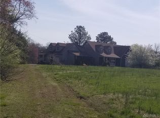 21165 File Rd, Milford, VA 22514