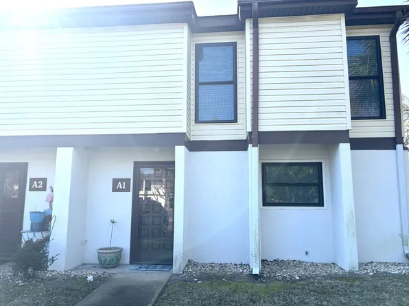 1012 Possum Trot Rd APT A1, North Myrtle Beach, SC 29582