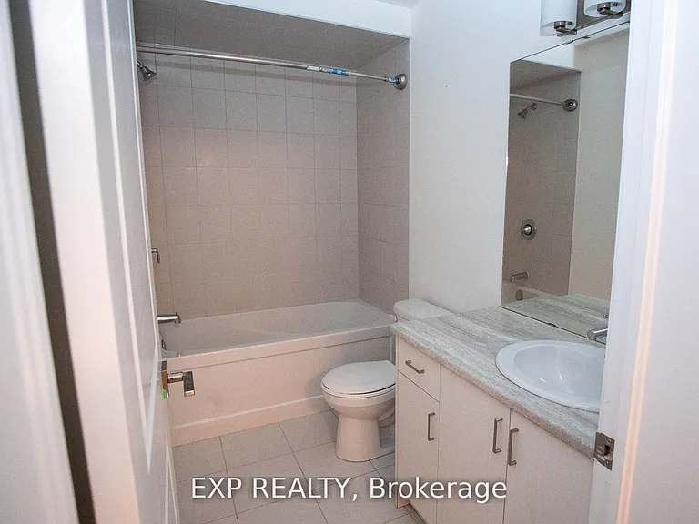 445 Ontario St S #105 — Photo 4