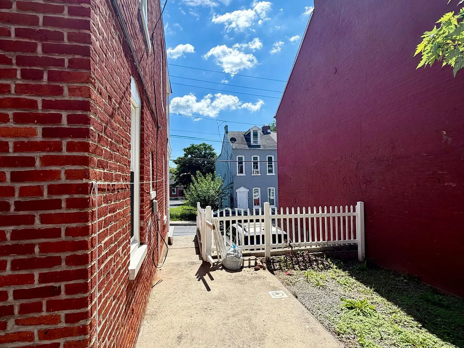 1 bed, 1.0 bath, 560 sqft, $1,125 — Photo 3