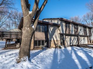 3815 Brookdale Cir N, Brooklyn Park, MN 55443