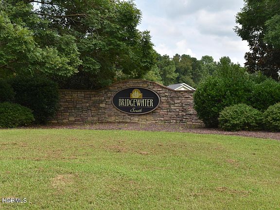 3rd image of 228 Maritime Loop Drive