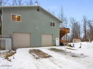20501 Laughlin St, Chugiak, AK 99567