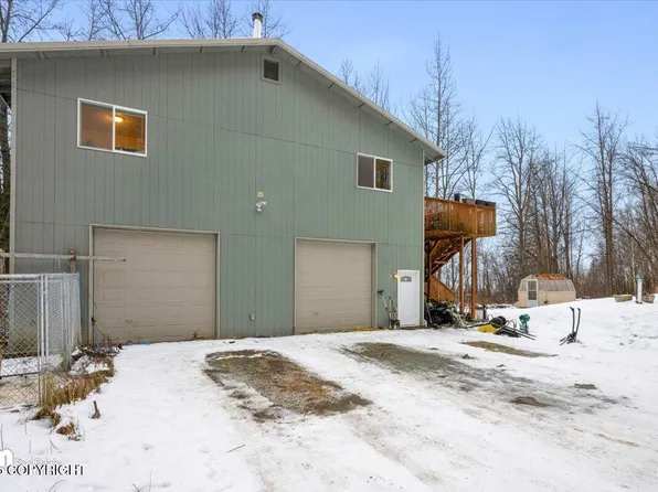 20501 Laughlin St, Chugiak, AK 99567