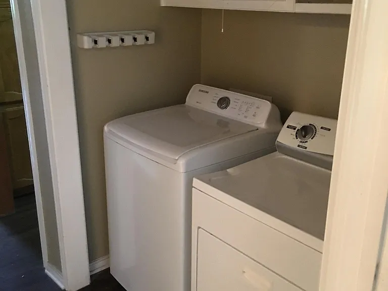 503 Cedar Elm Ln — Photo 3